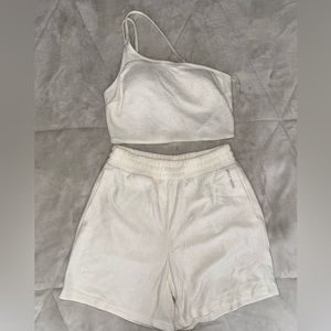 Gully Hicks intimate sleepwear 🤍